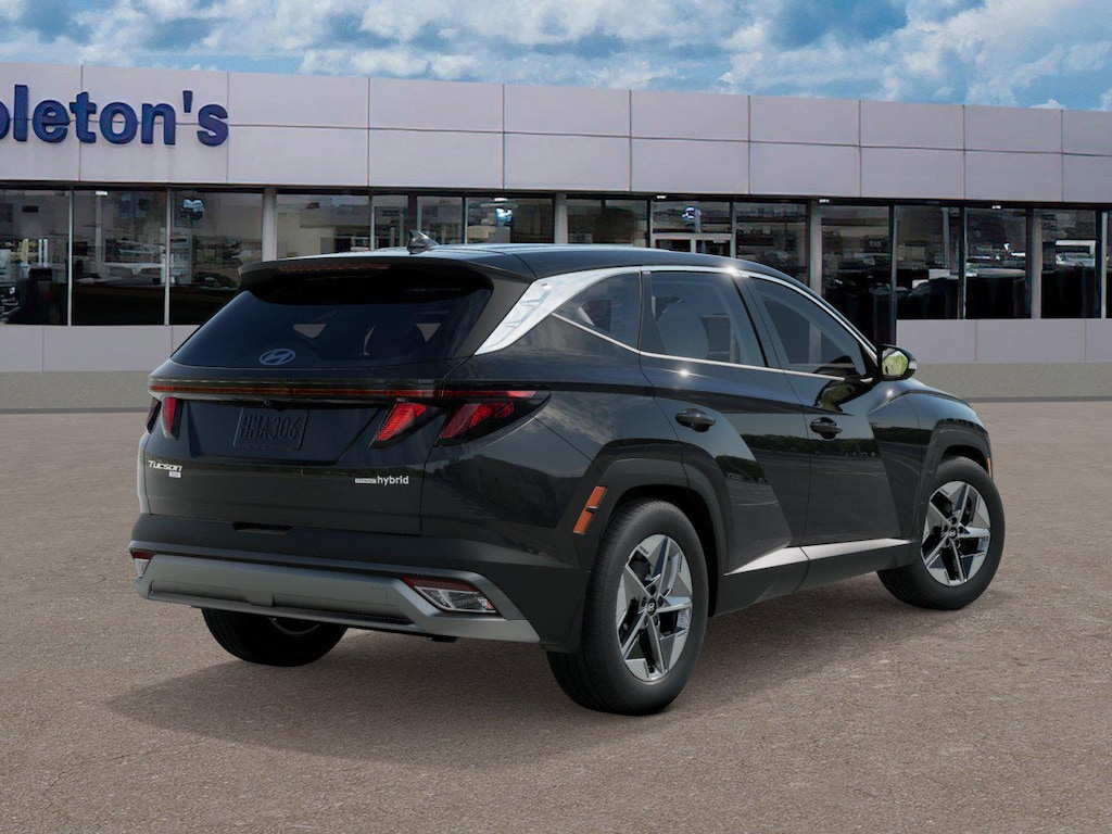 New 2026 Hyundai Tucson Hybrid SEL SUV