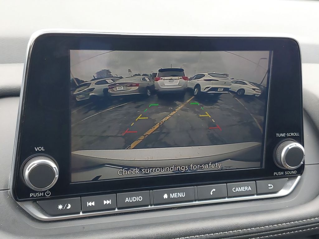 2025 Nissan Rogue SV - Photo 21
