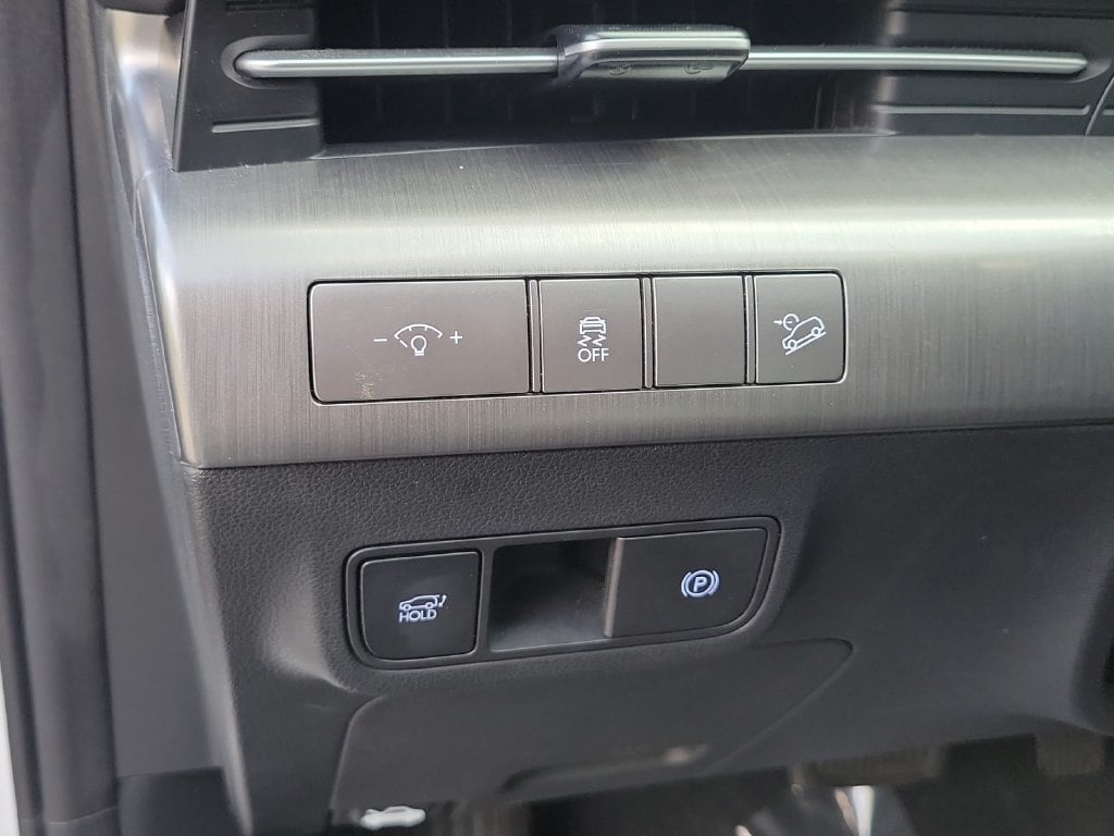 2024 Hyundai Kona Limited - Photo 23