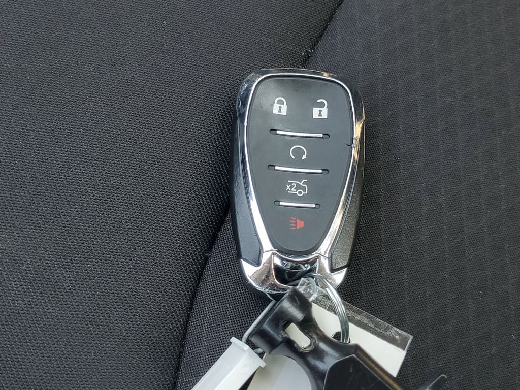 2023 Chevrolet Malibu 1LT - Photo 28