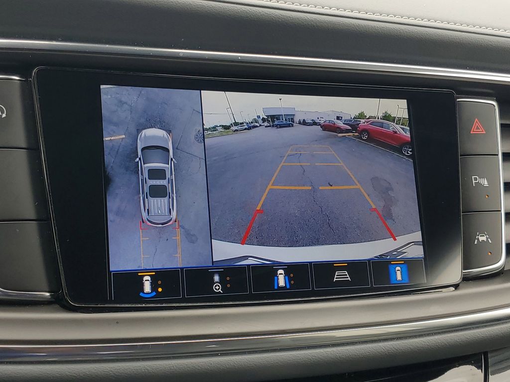 2024 Buick Enclave Essence - Photo 23