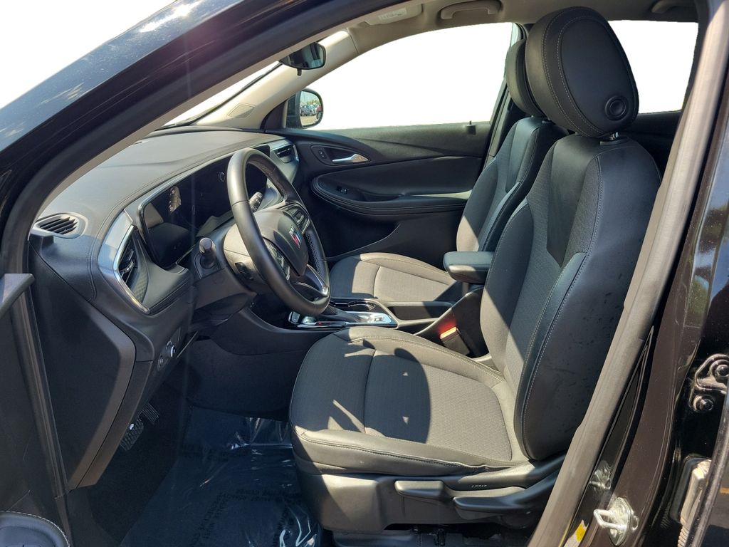 2025 Buick Encore GX Preferred - Photo 20
