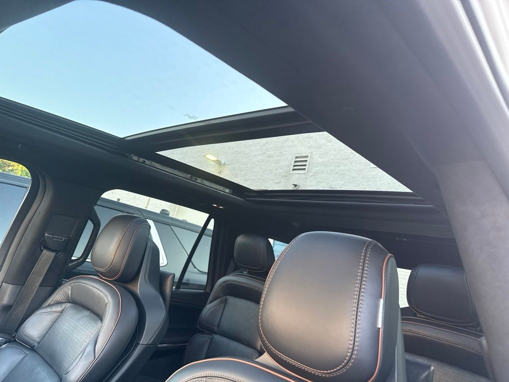 2025 Lincoln Navigator Black Label - Photo 11