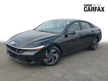 2025 Hyundai Elantra Limited Sedan