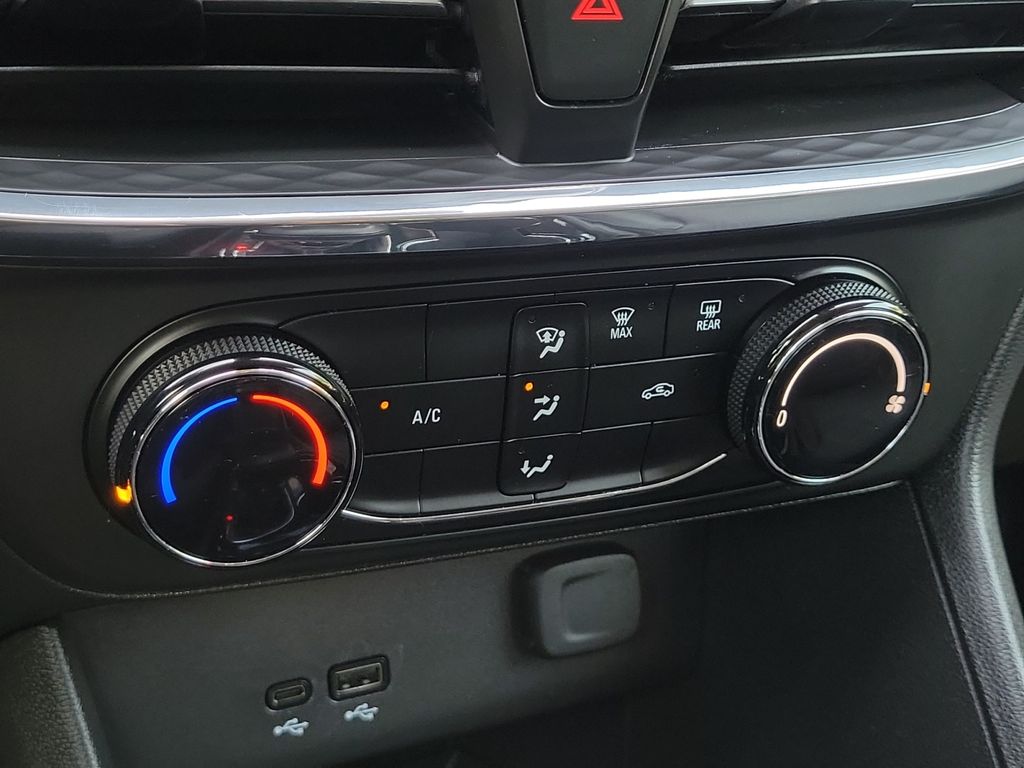 2025 Buick Encore GX Preferred - Photo 17