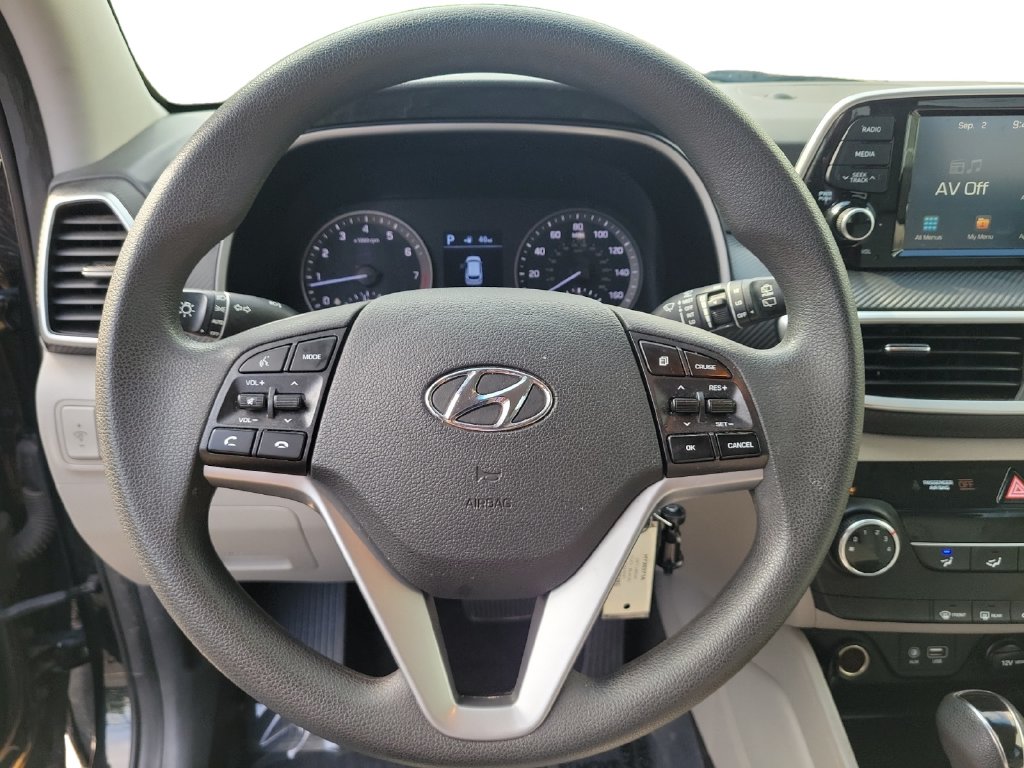 2021 Hyundai Tucson SE - Photo 12