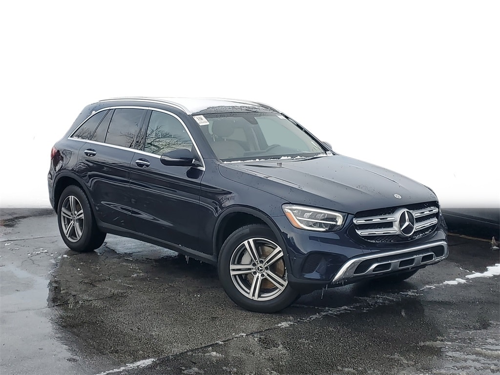 2021 Mercedes-Benz GLC GLC300's photo