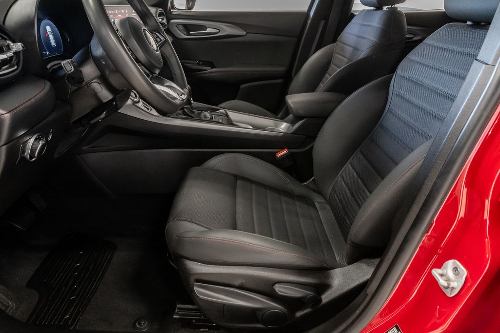 2024 Dodge Hornet GT - Photo 13