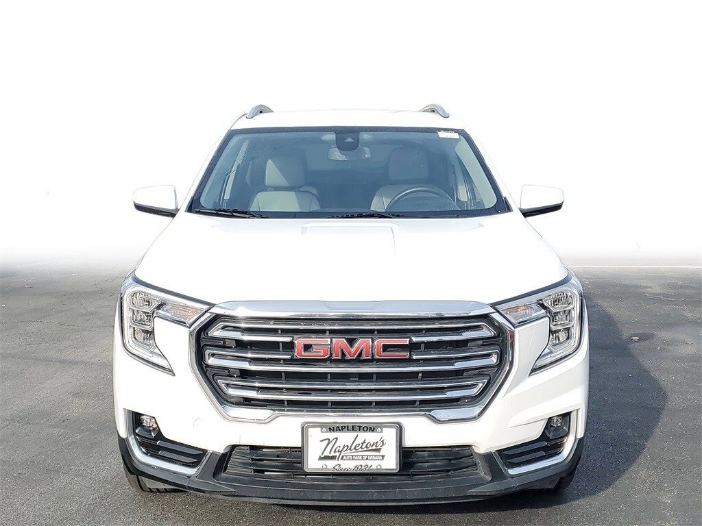 Used 2024 GMC Terrain SLT SUV
