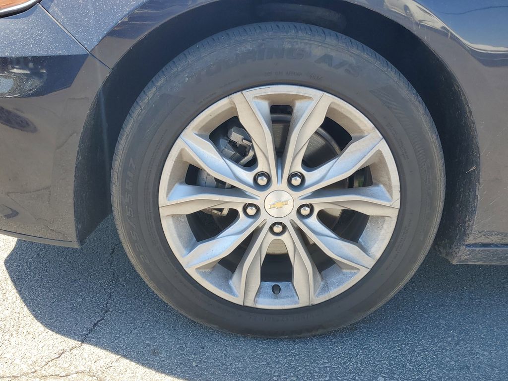 2023 Chevrolet Malibu 1LT - Photo 9