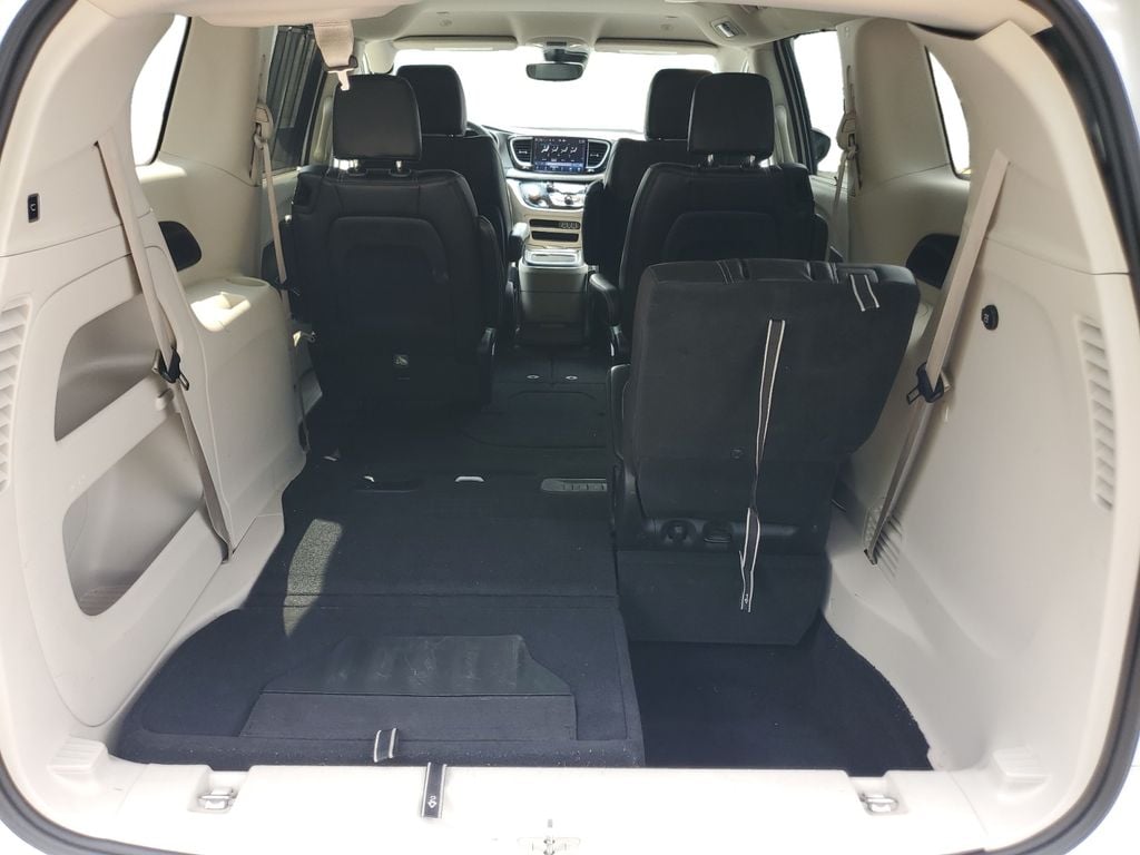 2023 Chrysler Pacifica Touring L - Photo 27