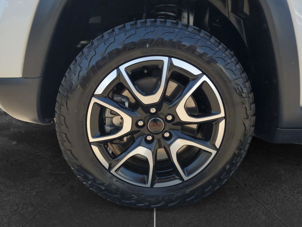 2025 Jeep Compass Trailhawk - Photo 9