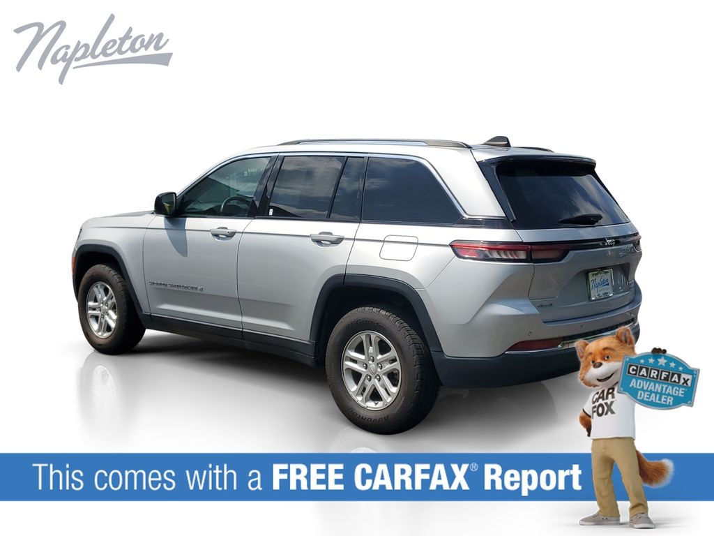 Used 2024 Jeep Grand Cherokee Laredo SUV
