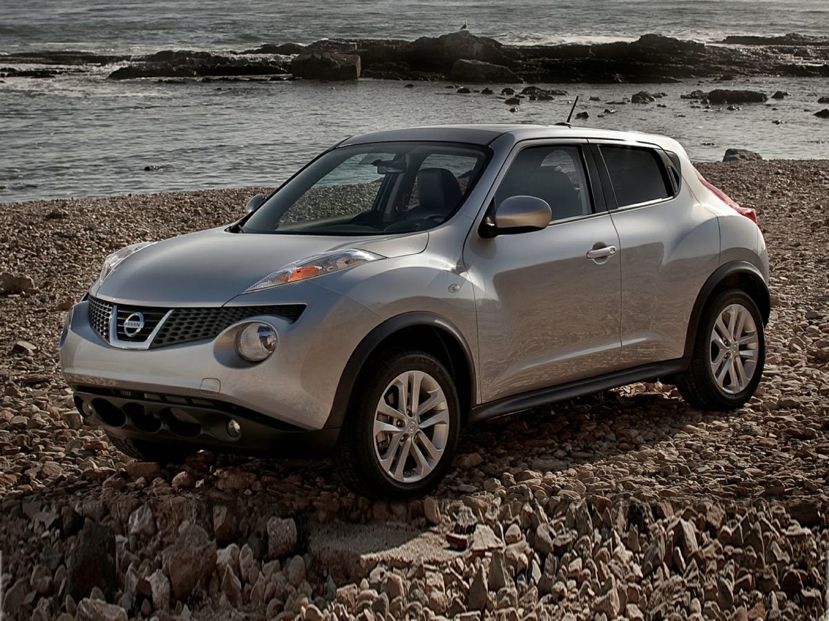 2011 Nissan JUKE SL's photo