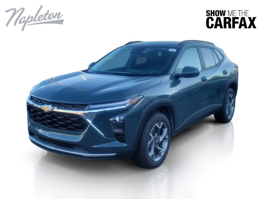 Used 2025 Chevrolet Trax LT SUV
