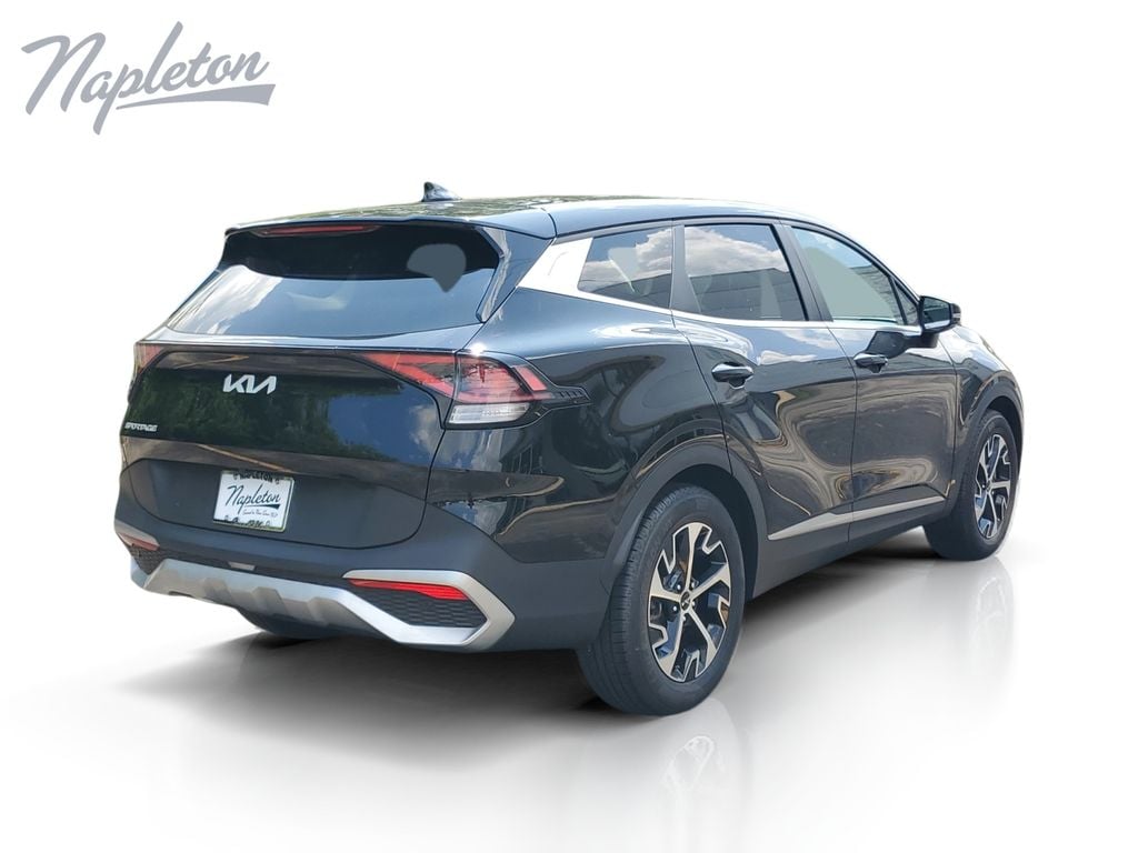 2024 Kia Sportage EX - Photo 6