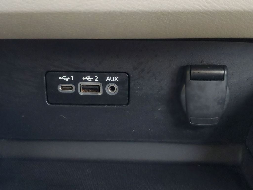 2025 Nissan Altima SV - Photo 27