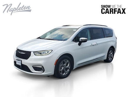 2023 Chrysler Pacifica Limited Van Passenger Van