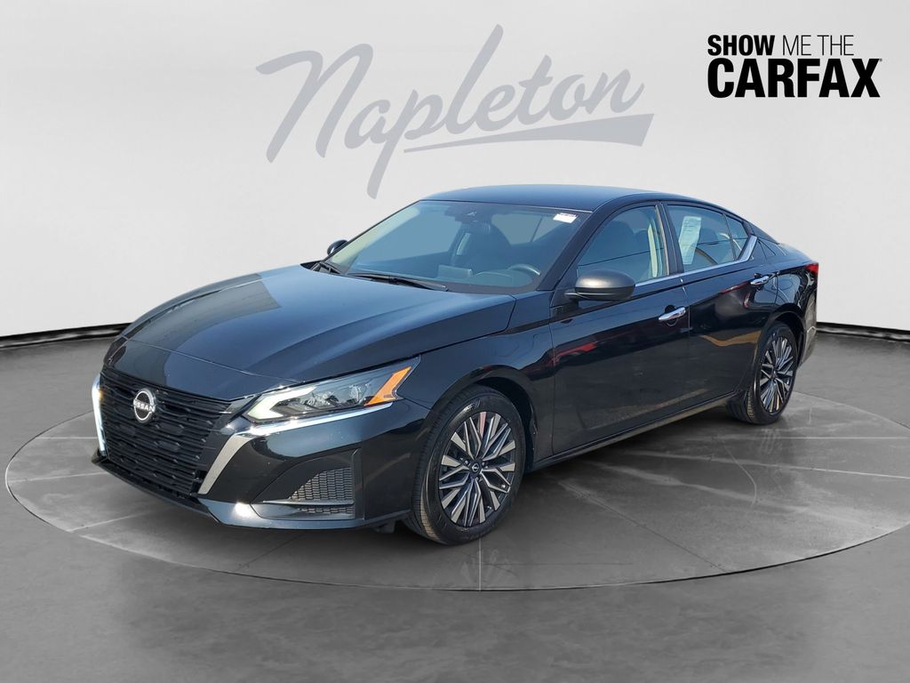 2025 Nissan Altima SV - Photo 1