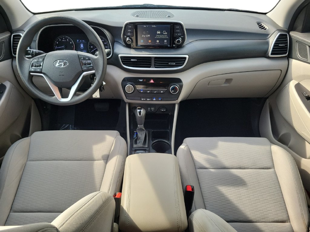 2021 Hyundai Tucson SE - Photo 11