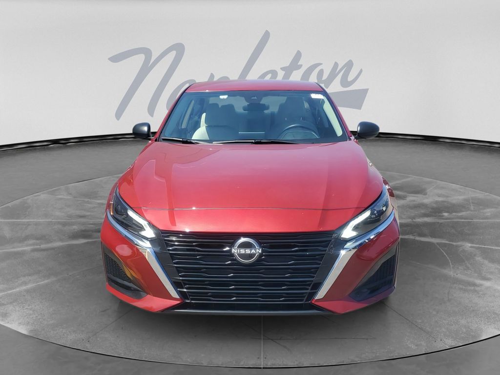 Used 2025 Nissan Altima SV with VIN 1N4BL4DV3SN312998 for sale in Calumet City, IL