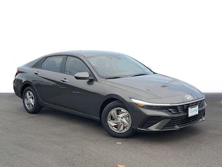 2026 Hyundai Elantra SE Sedan