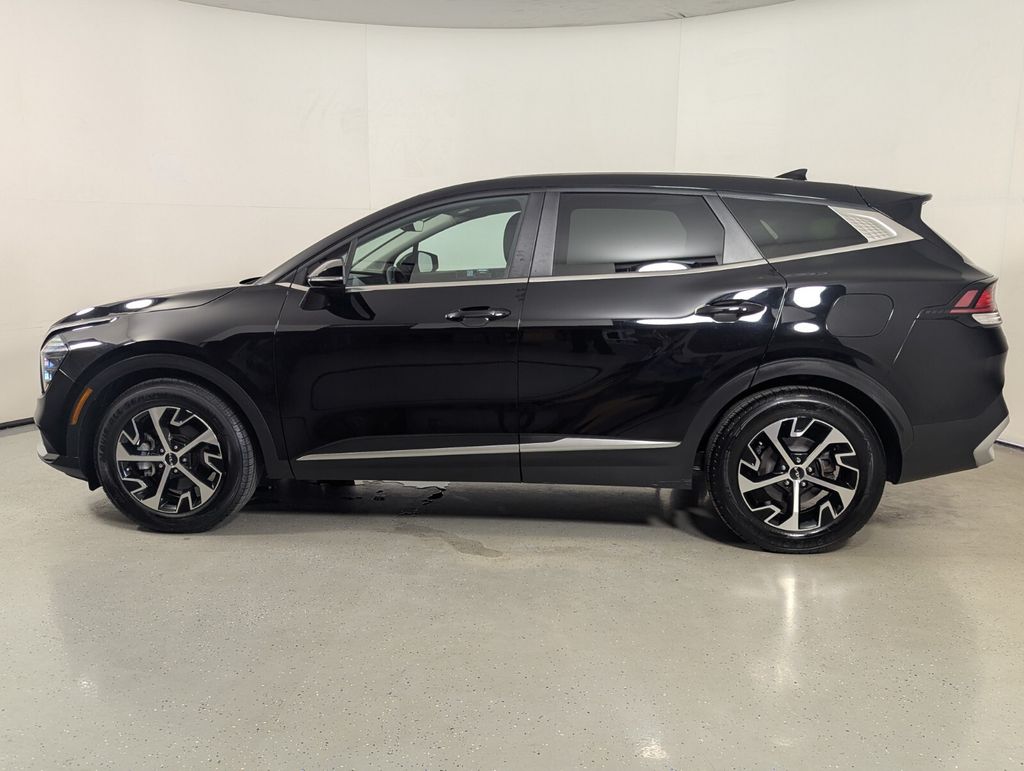 2024 Kia Sportage EX - Photo 4