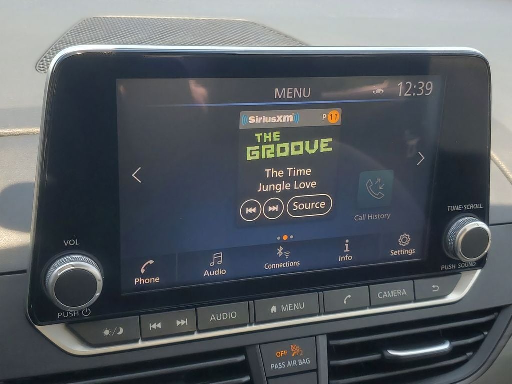 2025 Nissan Altima SV - Photo 21