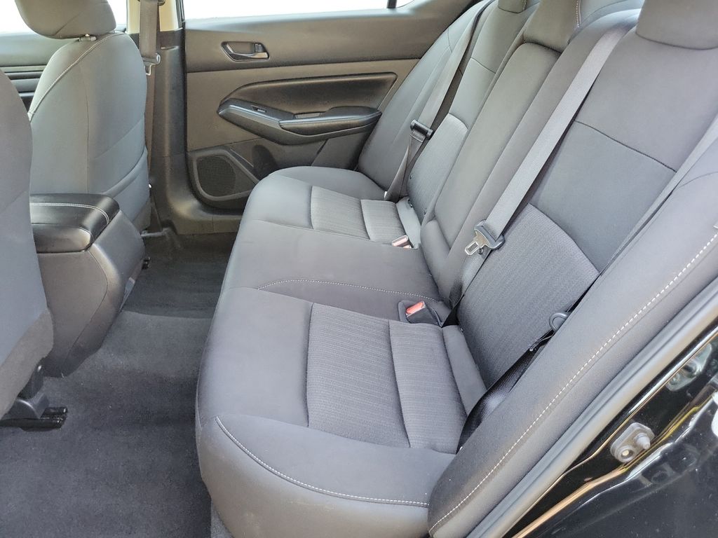 2024 Nissan Altima SV - Photo 23