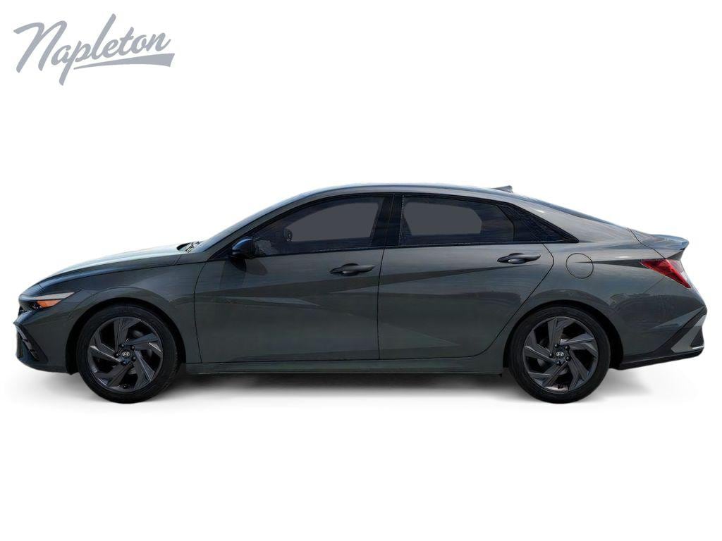 New 2026 Hyundai Elantra Hybrid SEL Sport Sedan