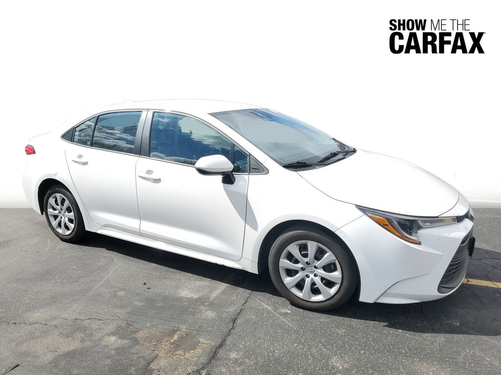 2025 Toyota Corolla LE