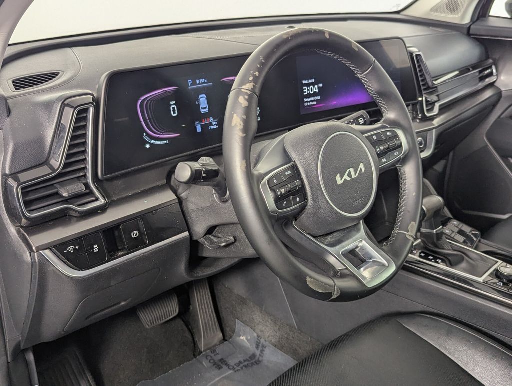 2024 Kia Sportage EX - Photo 12