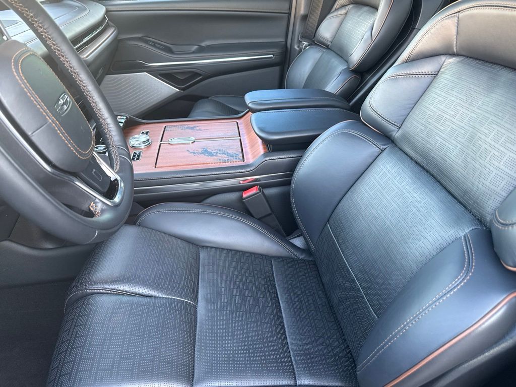2025 Lincoln Navigator Black Label - Photo 9