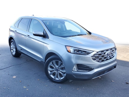 2022 Ford Edge Titanium SUV