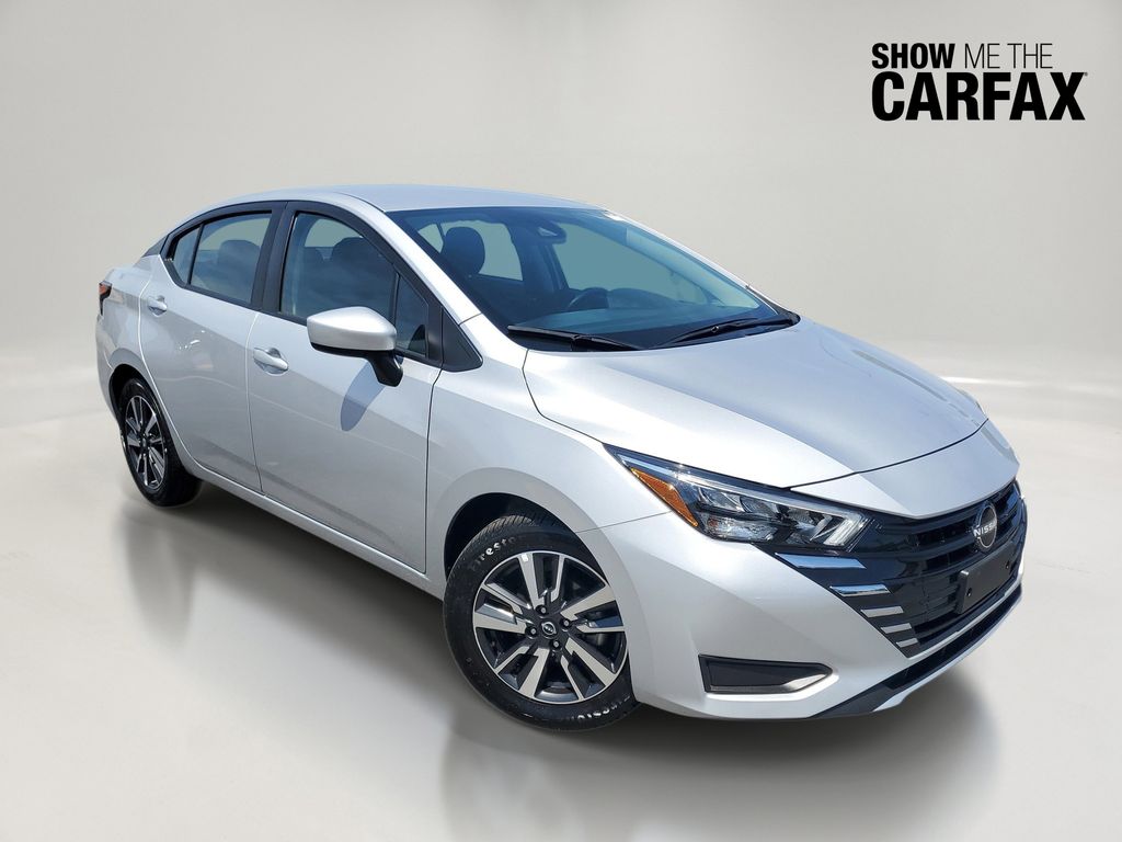 2025 Nissan Versa 1.6 SV CVT's photo