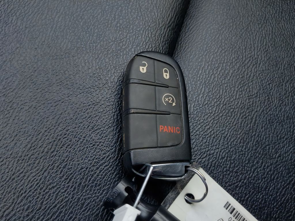 2025 Jeep Compass Limited - Photo 29