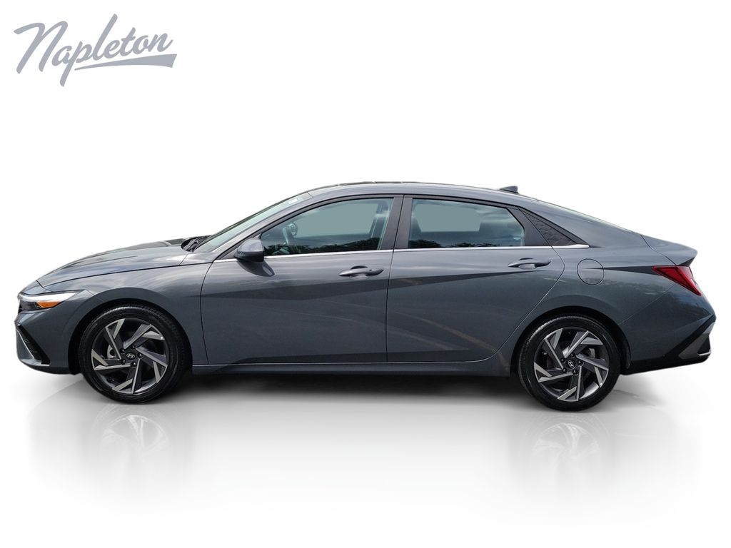 Used 2025 Hyundai Elantra SEL with VIN KMHLS4DG6SU924522 for sale in Calumet City, IL