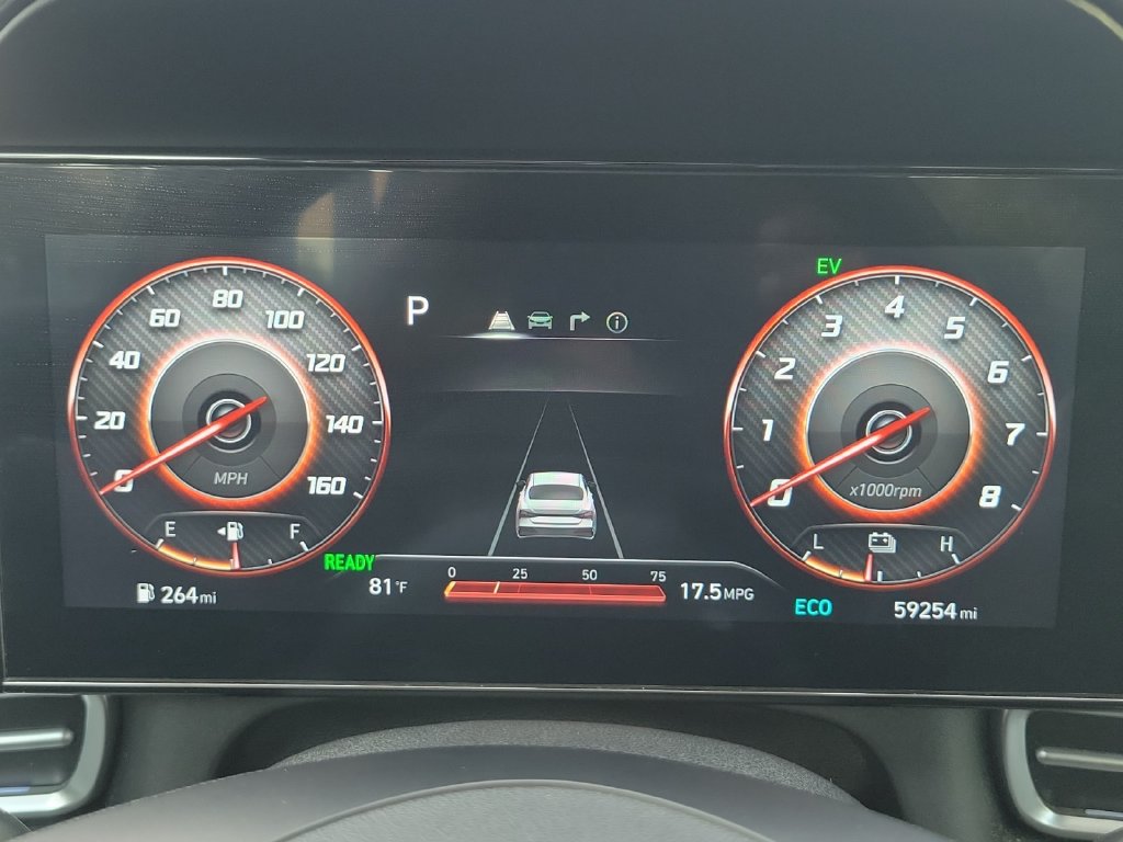 2025 Hyundai Elantra Limited - Photo 22