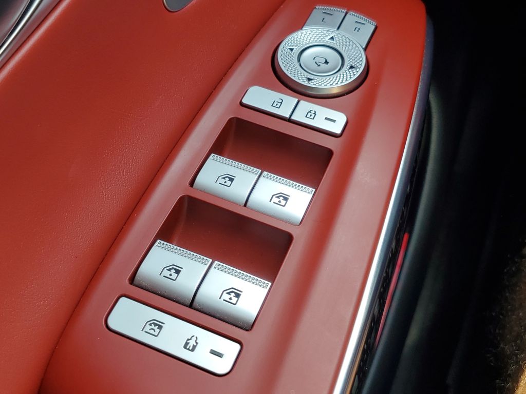 2022 GENESIS GV70 Sport - Photo 20