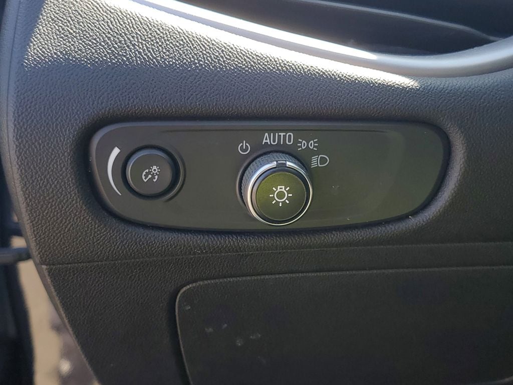 2023 Chevrolet Malibu 1LT - Photo 14