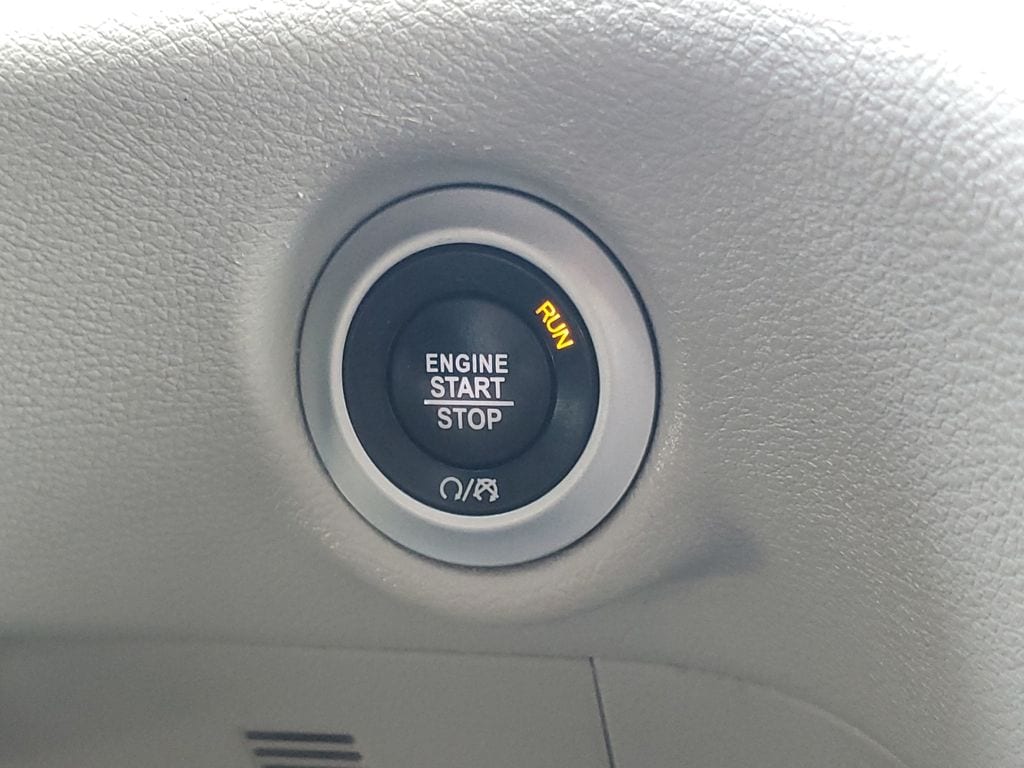 2023 Chrysler Pacifica Touring L - Photo 18