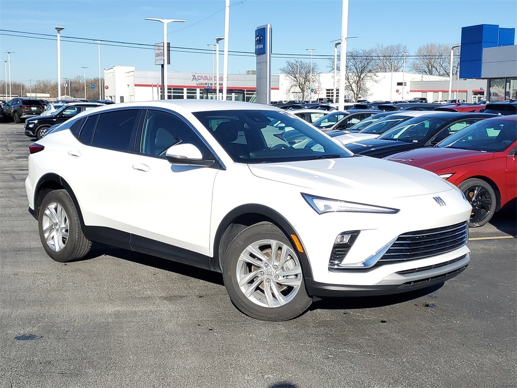 2025 Buick Envista Preferred's photo