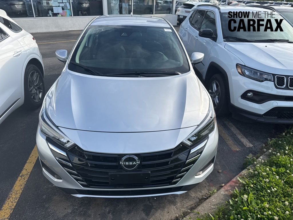 2025 Nissan Versa 1.6 SV CVT's photo
