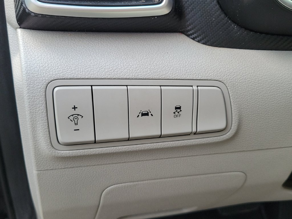 2021 Hyundai Tucson SE - Photo 21
