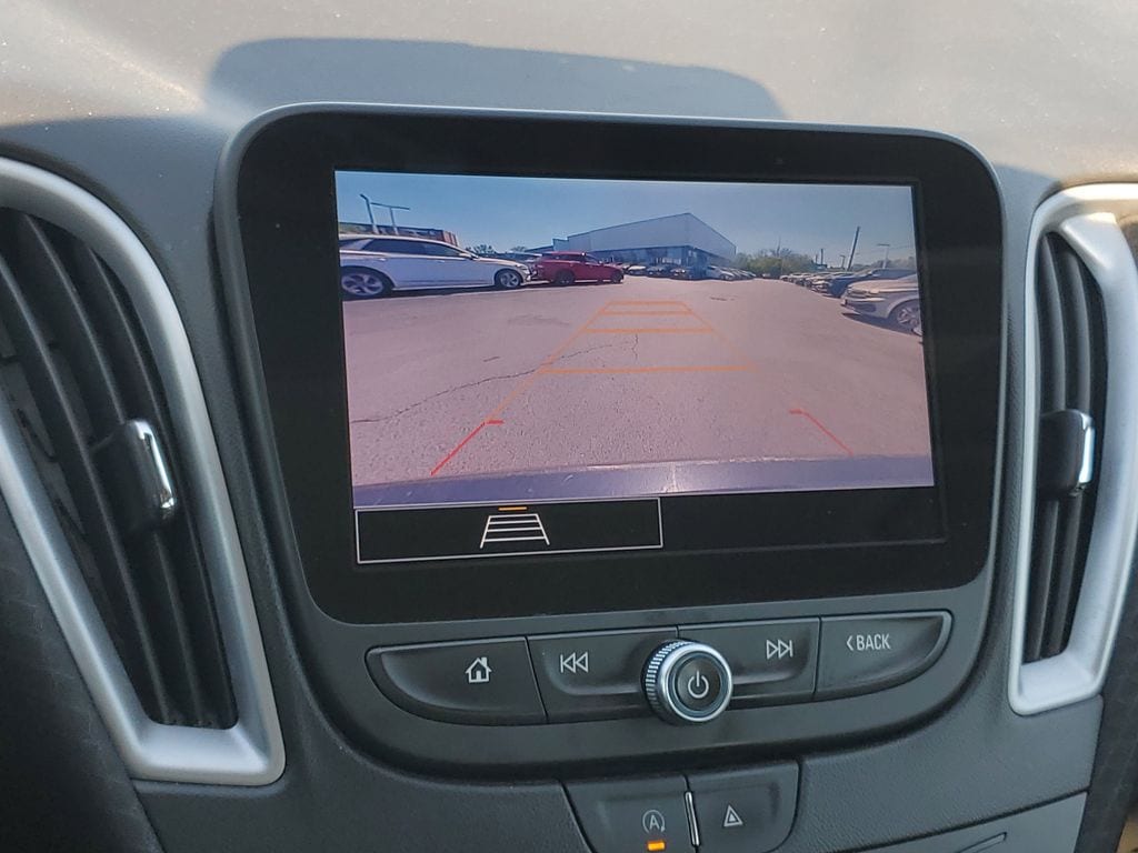 2023 Chevrolet Malibu 1LT - Photo 23