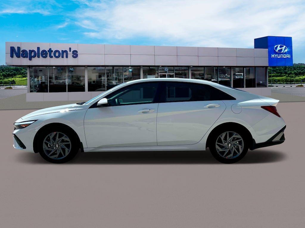 New 2025 Hyundai Elantra Hybrid Blue Sedan