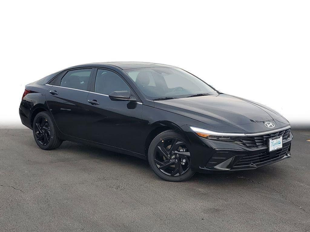 New 2026 Hyundai Elantra SEL Sport Premium Sedan