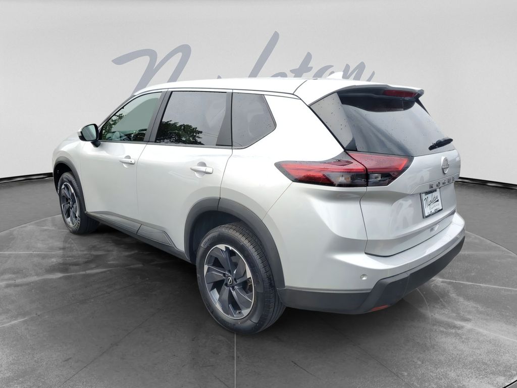 2025 Nissan Rogue SV - Photo 6