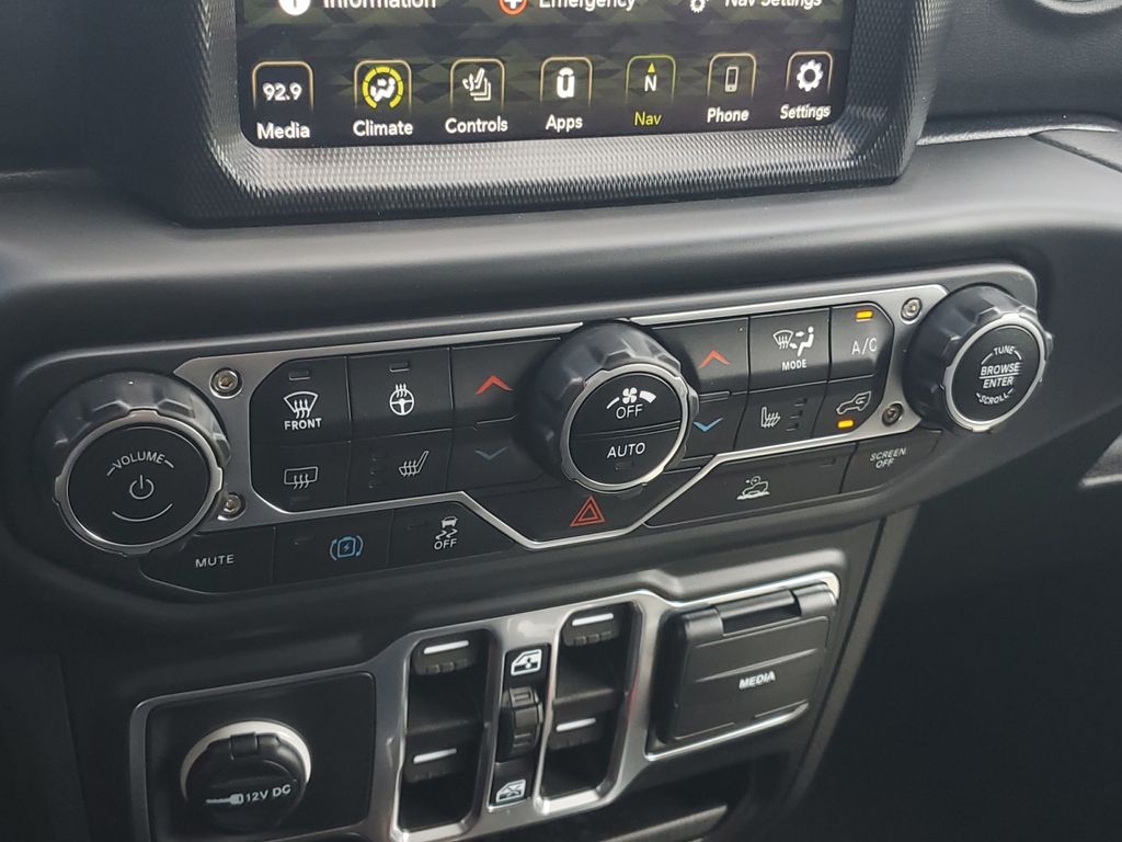 2023 Jeep Wrangler 4xe Sahara 4XE - Photo 25