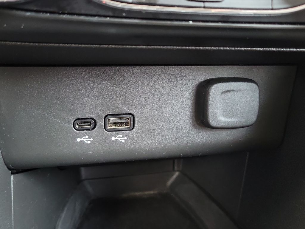 2025 Buick Encore GX Preferred - Photo 18